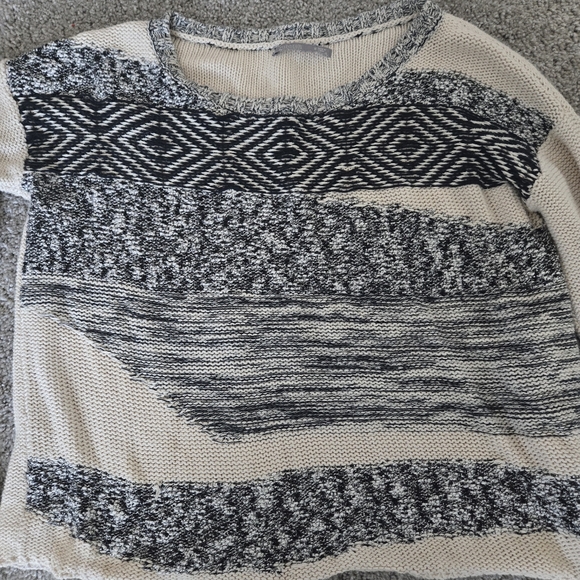 Rubbish brand sweater - Picture 4 of 6